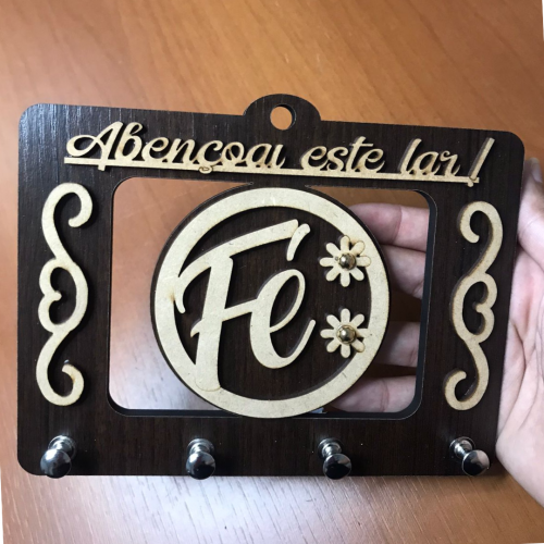 Porta chaves tabaco - mdf - Fé